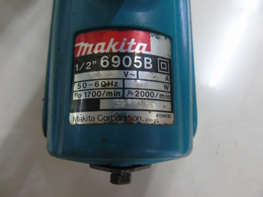 บล็อคไฟฟ้า MAKITA รุ่น 6905B สภาพดี พร้อมใช้งาน มีกล่องเหล็ก บล็อคไฟฟ้า MAKITA รุ่น 6905B สภาพดี พร้อมใช้งาน มีกล่องเหล็ก