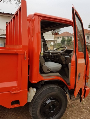 ขายรถยนต์ ISUZU รุ่น NPR66LX5 4 ตัน 6 ล้อ (สีส้ม) (มีแอร์)