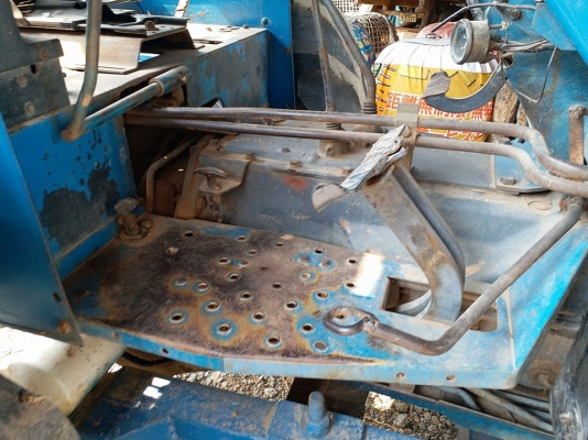 ขายรถไถFORD 66402เพลา คานนิวเอกสารเล่มทะเบียนช่วงล่างเช็คใหม่ พร้อมลงงาน ขายรถไถFORD 66402เพลา คานนิวเอกสารเล่มทะเบียนช่วงล่างเช็คใหม่ พร้อมลงงาน