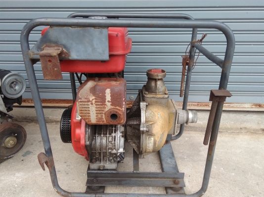 ปั้มน้ำดีเซล Robin ระบายความร้อนด้วยอากาศสูบตั้ง ขนาด 2 นิ้ว ปั้มน้ำดีเซล Robin ระบายความร้อนด้วยอากาศสูบตั้ง ขนาด 2 นิ้ว