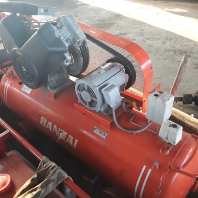 ปั้มลมลุกสุบ BANZAI