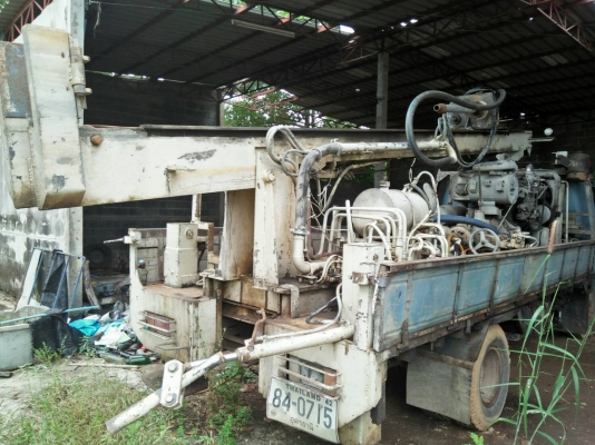 ขายด่วนรถเจาะบ่อบาดาบระบบออโตมีหัวเบิดหินสภาพดีมากๆๆ