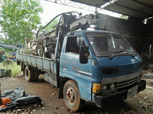 ขายด่วนรถเจาะบ่อบาดาบระบบออโตมีหัวเบิดหินสภาพดีมากๆๆ