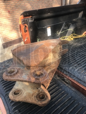 ขายด่วน บุ้งกี๋ ขุดท่อ ใส่pc30 สภาพสวยพร้อมใช้งาน เพียง 3500 บาท