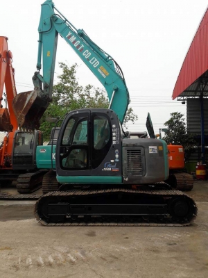 ขายจ้า..KOBELCO SK135SR-1E  YY04  ปี  2007  เก่านอกแท้  สภาพสวย เดิมๆๆ  เครื่องปั๊มดี  พร้อมใช้  โทร  089-3818694  ดวงนภา