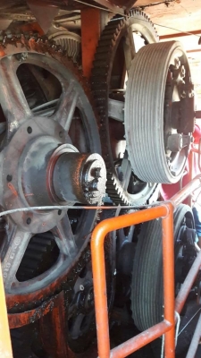 ขาย 695,000 รถแทรคไล 60 ตัน เครื่องดี ปั้มแรง เอวแน่น ช่วงล่างสวย ระบบสริงยกดีมาก รถพร้อมใช้ รถอยู่ ราชบุรี 090-772-3710 090-772-3708