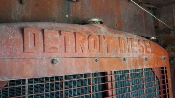 ขาย 695,000 รถแทรคไล 60 ตัน เครื่องดี ปั้มแรง เอวแน่น ช่วงล่างสวย ระบบสริงยกดีมาก รถพร้อมใช้ รถอยู่ ราชบุรี 090-772-3710 090-772-3708