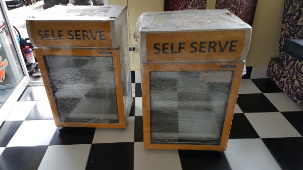 ตู้แช่น้ำเย็น