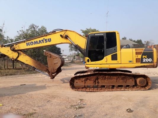 ขาย Komatsu PC-200-8M0