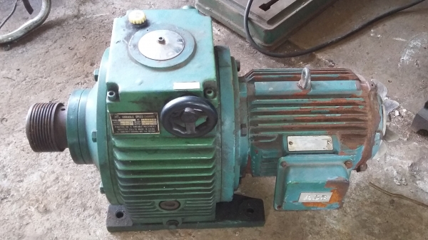 มอเตอร์ปรับรอบ