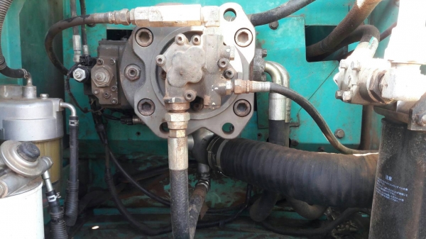 รถแบคโฮ KOBELCO SK200 M8 (YN12)