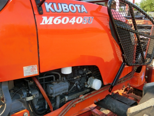 ❥สินค้าเข้าใหม่ M6040&raquo;&raquo;พร้อมใช้งาน  มีเล่มทะเบียนพร้อมโอนคะ???????? พร้อมอุปกรณ์ 2ชิ้น ผาน4+ใบดันหน้า ราคา490000บาท ชั่วโมงทำงาน 2800ชม. ↠↠สนใจติดต่อสอบถาม↠0906910337 ⛽️พิกัดร้าน ส.เจริญแทรกเตอร์ อ. บางระกำ จ. พิษณุโลก