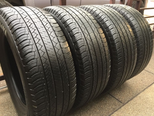 ยาง Michelin 265 60 18 ปี16 ดอกเต็ม ไม่มีปะ ใช้ยาว ราคาไม่แพง ยาง Michelin 265 60 18 ปี16 ดอกเต็ม ไม่มีปะ ใช้ยาว ราคาไม่แพง