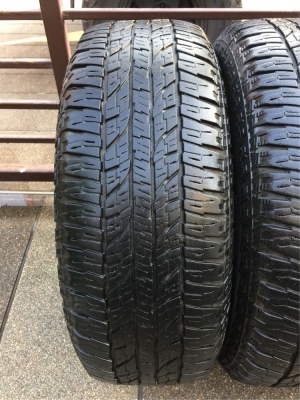 ยาง All Yokohama 265 65 17 สิ้นปี16 ดอกเต็ม ใช้ยาว ราคาไม่แพง