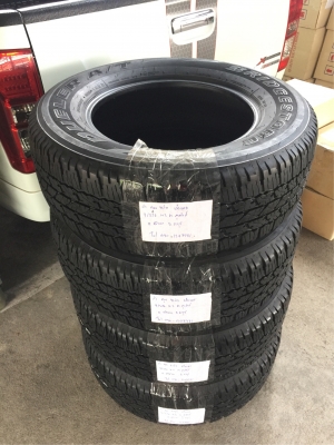 ยาง Bridgestone 265 65 17 ปี16 ดอกเต็ม ไม่มีปะ ใช้ยาว ราคาไม่แพง ยาง Bridgestone 265 65 17 ปี16 ดอกเต็ม ไม่มีปะ ใช้ยาว ราคาไม่แพง