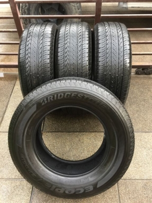 ยาง Bridgestone 265 65 17 สิ้นปี16 ดอกเต็ม ไม่มีปะ เนื้อนิ่มๆ ใช้ยาว ราคาไม่แพง