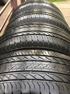 ยาง Bridgestone 265 65 17 สิ้นปี16 ดอกเต็ม ไม่มีปะ เนื้อนิ่มๆ ใช้ยาว ราคาไม่แพง