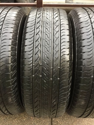 ยาง Bridgestone 265 65 17 สิ้นปี16 ดอกเต็ม ไม่มีปะ เนื้อนิ่มๆ ใช้ยาว ราคาไม่แพง