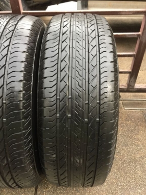 ยาง Bridgestone 265 65 17 สิ้นปี16 ดอกเต็ม ไม่มีปะ เนื้อนิ่มๆ ใช้ยาว ราคาไม่แพง