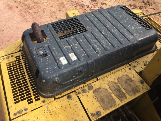 ขายรถแบคโฮ KOMATSU PC120-8เครื่อง97แรงม้าปี56สวยเดิม สนใจโทร 081-970-1072