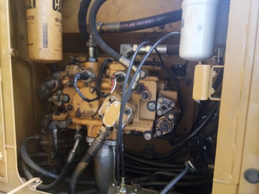 ขออนุญาตขาย312d กระบอกดำ เอกสารอินวอยไฟฟ้าครบ ช่วงล่างเต็ม เอวแน่น พร้อมใช้งานราคา1380000บาท สนใจติดต่อช่างดำ 0853224877 0988930465ไอดีไลน์ 0853224877 ครับผม