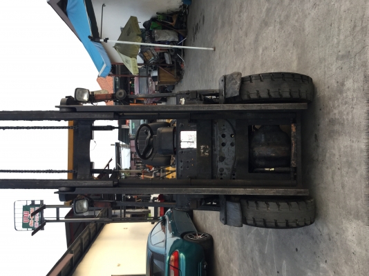 ขาย โฟรคลฟท์ ทีซีเอ็ม เครื่องดีเซล 3 ตัน