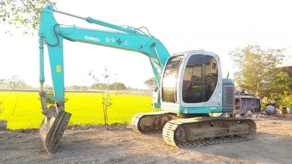 ขออนุญาตขายSK 115 SR พร้อมใช้งานเอกสารอินวอย ไฟฟ้าครบ ช่วงล่างเต็ม สวยๆ บุ้งกี๋เดิมอยู่ครบ ราคา 850000บาท สนใจติดต่อช่างดำ 0853224877 0988930465 ไอดีไลน์ 0853224877 ครับผม