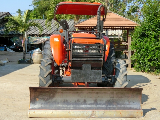 ❥สินค้าเข้าใหม่ M6040คันที่2&raquo;&raquo;พร้อมใช้งาน  รถปี53 มีเล่มทะเบียนพร้อมโอนคะ???????? พร้อมอุปกรณ์ 2ชิ้น ผาน6+ใบดันหน้า ราคา540000บาท ชั่วโมงทำงาน 1812ชม. ↠↠สนใจติดต่อสอบถาม↠0906910337 ⛽️พิกัดร้าน ส.เจริญแทรกเตอร์ อ. บางระกำ จ. พิษณุโลก