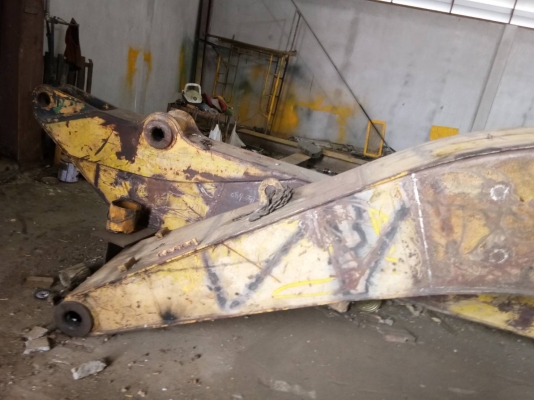 ขออนุญาตขายบูมยาว16m kobelco200 มากทรี ทำงานเหล็กแล้วยังไม่ได้ทำสี ตามสภาพราคา 185000บาทถ้าทำสีใส่แป็บไฮดอริกให้พร้อมใช้งานราคา 255000บาทครับผม สนใจติดต่อช่างดำ 0853224877 0988930465 ไอดีไลน์ 0853224877 ครับผม