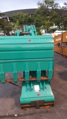 บูมยาวสำหรับ SK200-5 บูมยาวสำหรับ SK200-5