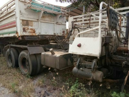 ขายหัวคัสซีISUZU 2 เพลาเครื่อง EK100 =260แรง