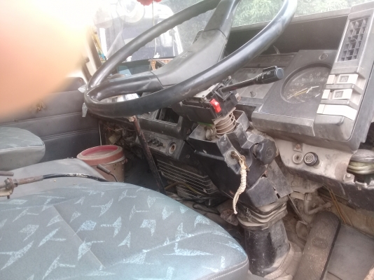 ขายหัวคัสซีISUZU 2 เพลาเครื่อง EK100 =260แรง