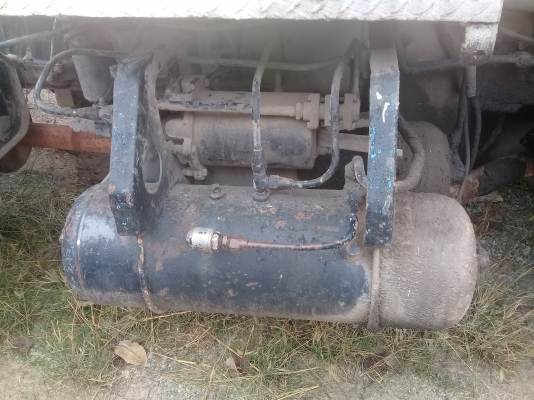 ขายหัวคัสซีISUZU 2 เพลาเครื่อง EK100 =260แรง