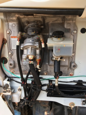 Hino 8J เครื่อง 251 แรง ปี 58 แม่เดี่ยวกระบะดัมพ์ ไมล์ 57,xxx สวยสดเดิมพร้อมใช้งานค่ะ Hino 8J เครื่อง 251 แรง ปี 58 แม่เดี่ยวกระบะดัมพ์ ไมล์ 57,xxx สวยสดเดิมพร้อมใช้งานค่ะ