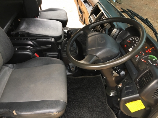 Hino 8J เครื่อง 251 แรง ปี 58 แม่เดี่ยวกระบะดัมพ์ ไมล์ 57,xxx สวยสดเดิมพร้อมใช้งานค่ะ Hino 8J เครื่อง 251 แรง ปี 58 แม่เดี่ยวกระบะดัมพ์ ไมล์ 57,xxx สวยสดเดิมพร้อมใช้งานค่ะ