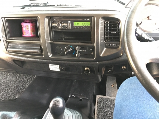 Hino 8J เครื่อง 251 แรง ปี 58 แม่เดี่ยวกระบะดัมพ์ ไมล์ 57,xxx สวยสดเดิมพร้อมใช้งานค่ะ Hino 8J เครื่อง 251 แรง ปี 58 แม่เดี่ยวกระบะดัมพ์ ไมล์ 57,xxx สวยสดเดิมพร้อมใช้งานค่ะ