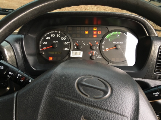 Hino 8J เครื่อง 251 แรง ปี 58 แม่เดี่ยวกระบะดัมพ์ ไมล์ 57,xxx สวยสดเดิมพร้อมใช้งานค่ะ Hino 8J เครื่อง 251 แรง ปี 58 แม่เดี่ยวกระบะดัมพ์ ไมล์ 57,xxx สวยสดเดิมพร้อมใช้งานค่ะ