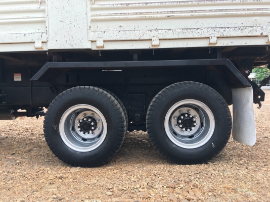 Hino 8J เครื่อง 251 แรง ปี 58 แม่เดี่ยวกระบะดัมพ์ ไมล์ 57,xxx สวยสดเดิมพร้อมใช้งานค่ะ Hino 8J เครื่อง 251 แรง ปี 58 แม่เดี่ยวกระบะดัมพ์ ไมล์ 57,xxx สวยสดเดิมพร้อมใช้งานค่ะ