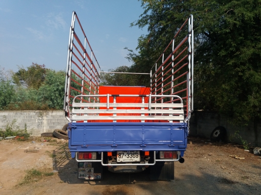 ขายรถ 6 ล้อIsuzu130 แรง ขายรถ 6 ล้อIsuzu130 แรง