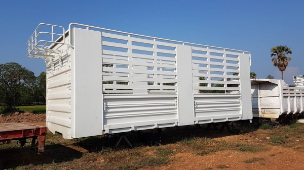 ขาย กระบะล่องสามมิตรไม่ดั้ม สวยพร้อมใช้งาน สนใจติดต่อเรา ดำสุโขทัย โทร 089-7087998,081-7855503 หรือเยี่ยมชมเว็บไซต์ได้ที่ www.dum-sukhothai.com เรายินดีต้อนรับและให้บริการค่ะ