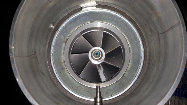 ขาย เทอร์โบ holset hx40 เก่าญี่ปุ่น 18,000 ขาย เทอร์โบ holset hx40 เก่าญี่ปุ่น 18,000