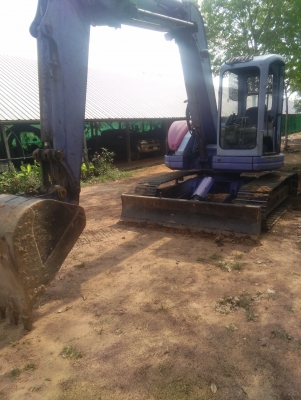 ขายด่วน KOMATSU PC75UU รถสวยสภาพเก่านอก โซ่ช่วงล่างสวย เฟรมดีไฟฟ้าสมบูรณ์ เครื่องปั้มดีเยี่ยม เอกสารใบอินวอยซ์ สนใจสอบถาม 088-3223272