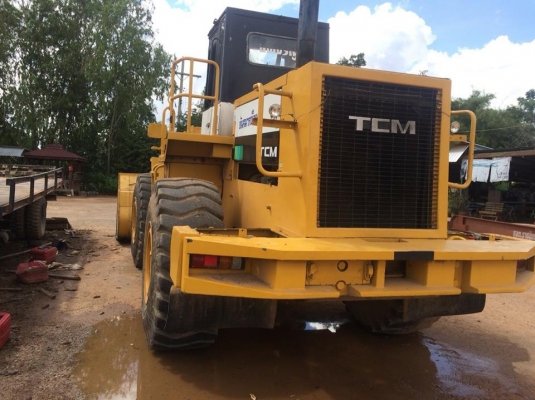 ขายรถตัก TCM870 บุ้งกี๋ใหญ่ เครื่องเดิมเอกสารเล่มทะเบียน ปั๊มแห้งยางดี