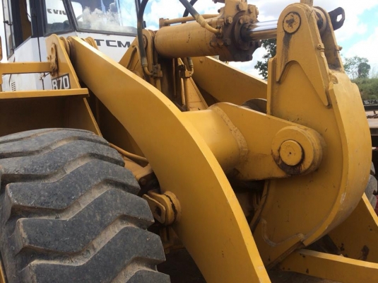 ขายรถตัก TCM870 บุ้งกี๋ใหญ่ เครื่องเดิมเอกสารเล่มทะเบียน ปั๊มแห้งยางดี ขายรถตัก TCM870 บุ้งกี๋ใหญ่ เครื่องเดิมเอกสารเล่มทะเบียน ปั๊มแห้งยางดี