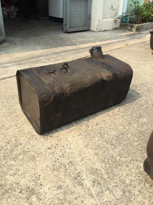 ขายถังนำมัน200ลิตรใบละ2000มี3ใบโทร0643130366