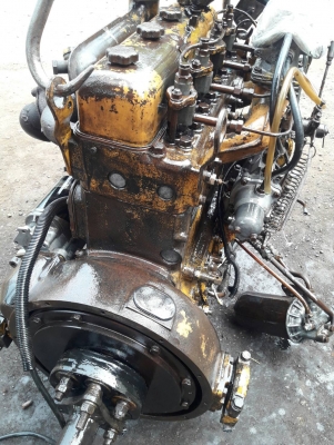 เครื่อง ISUZU DA220 สภาพดีมาก เครื่องตัดจากรถตัก