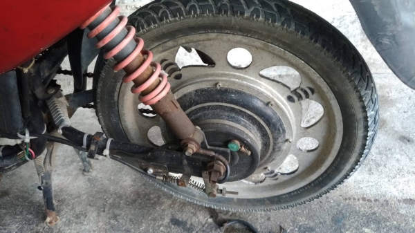 รถไฟฟ้าครับ รถไฟฟ้าครับ