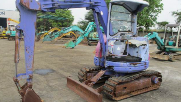 ขายรถขุด KOMATSU PC28UU-2E รถนอก ไม่เคยผ่านการใช้งานในไทย ฟรีเช็ดระบบ,ส่งฟรีทั่วไทย