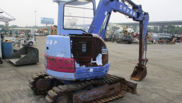 ขายรถขุด KOMATSU PC28UU-2E รถนอก ไม่เคยผ่านการใช้งานในไทย ฟรีเช็ดระบบ,ส่งฟรีทั่วไทย