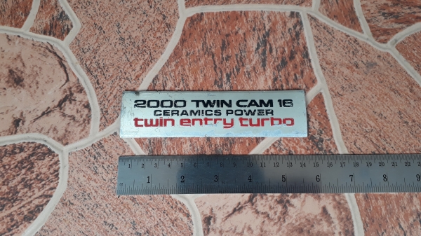 เพลทโลโก้ 2000 TWIN CAM 16